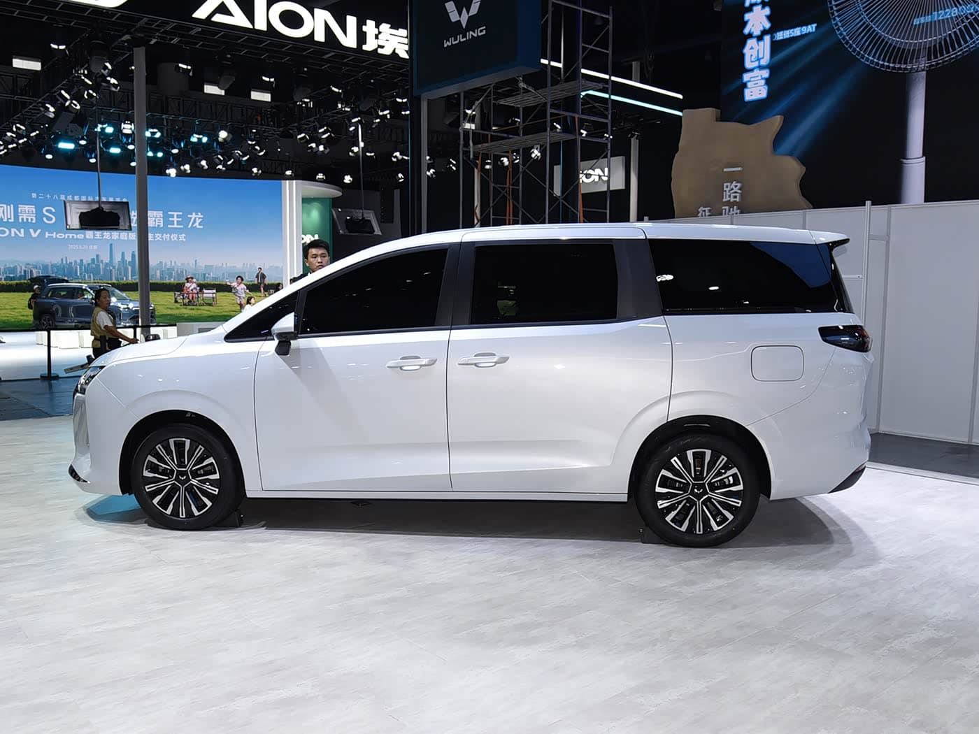 Wuling Xingguang thumbnail 4