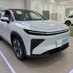 LIVAN 7 EV SUV